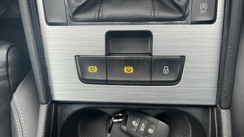 Skoda Superb 1.5 TSI SE Technology 5dr Petrol Hatchback